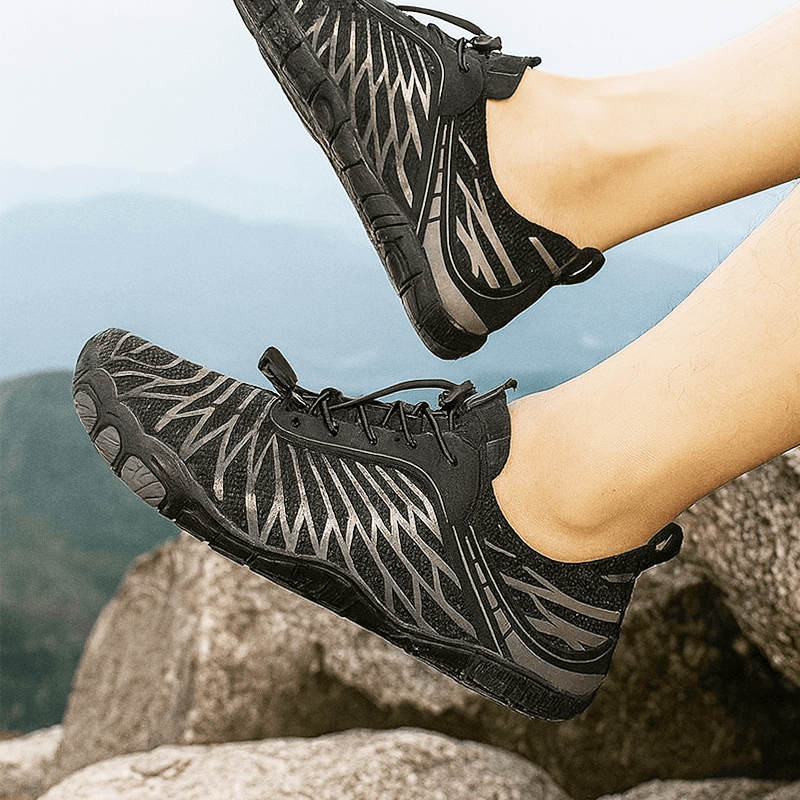 Ströva shoes worn outdoors